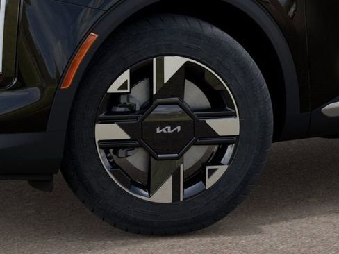 New 2026 Kia Sportage LX image 9