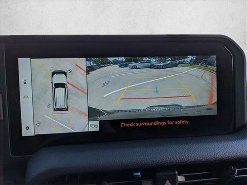 Used 2024 Toyota Land Cruiser w/ Premium Package image 10