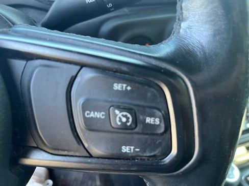 Used 2019 Jeep Wrangler Unlimited Sport S AWD/4WD image 20