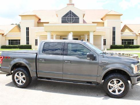 Used 2019 Ford F150 XLT w/ Equipment Group 302A Luxury AWD/4WD image 2