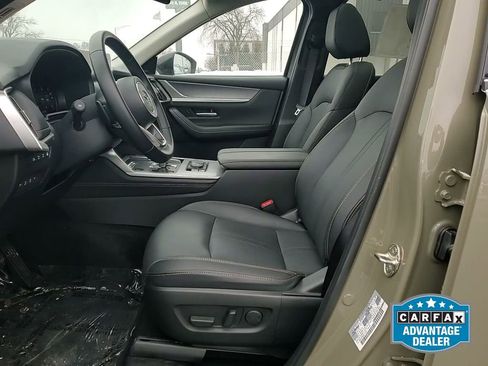 Certified 2025 MAZDA CX-70 Plug-In Hybrid w/ Premium Pkg AWD/4WD image 12