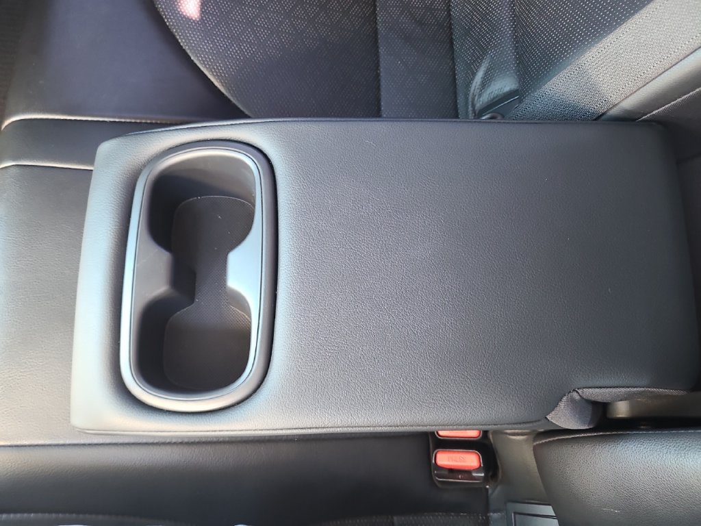 Used 2019 Toyota Camry XSE FWD image 23
