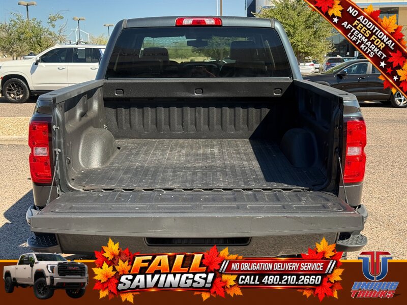 Used 2018 Chevrolet Silverado 1500 LT w/ All Star Edition AWD/4WD image 8