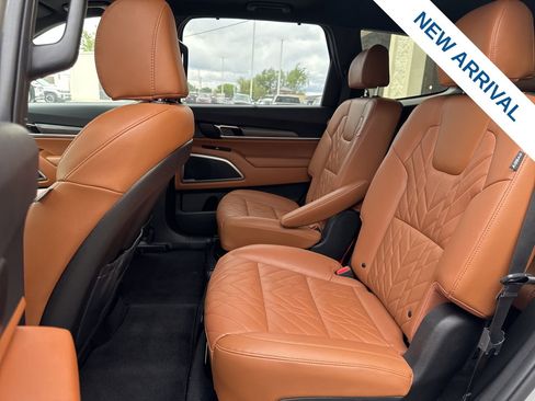 Used 2025 Kia Telluride EX X-Line AWD/4WD image 15