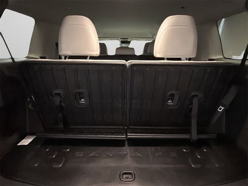 Certified 2025 Hyundai Santa Fe SEL image 19