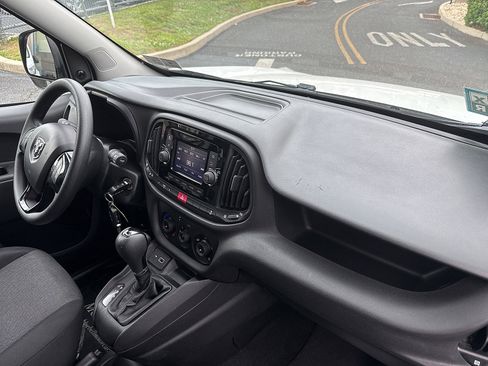 Used 2022 RAM ProMaster City Tradesman FWD image 32
