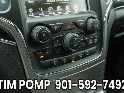 Used 2017 Jeep Grand Cherokee Trailhawk image 23