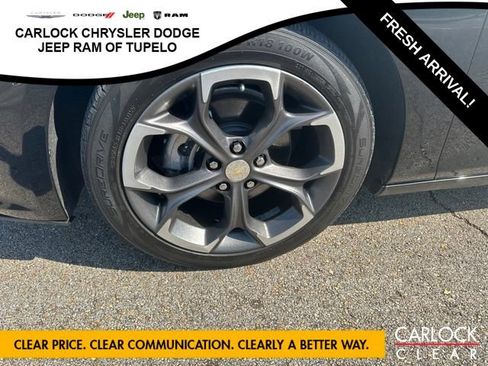 Used 2022 Chevrolet Malibu LT FWD image 9