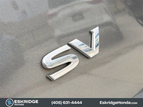 Used 2020 Nissan Pathfinder SV image 12