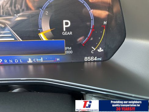 Used 2024 Chevrolet Colorado Z71 w/ Z71 Convenience Package 2 image 15