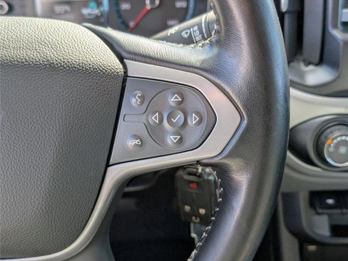 Used 2018 Chevrolet Colorado LT w/ LT Convenience Package image 19