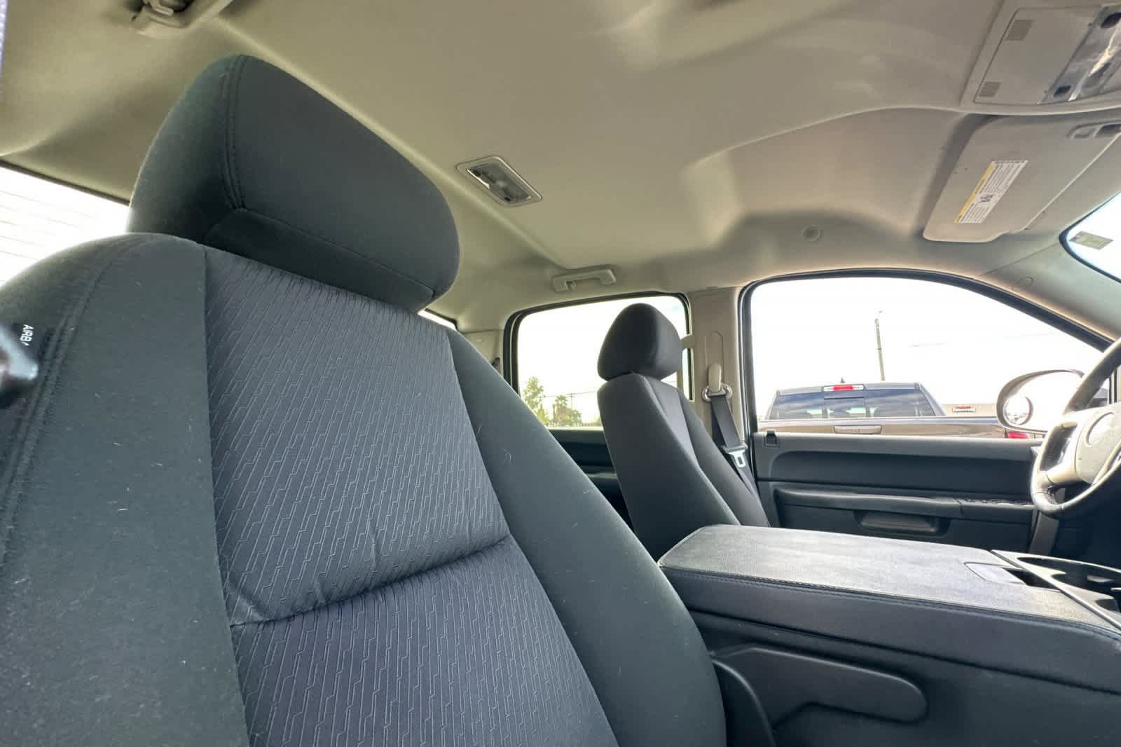 Used 2013 Chevrolet Silverado 1500 LT RWD image 18