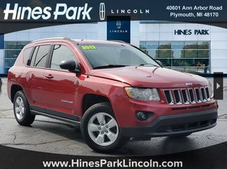 Used 2013 Jeep Compass Latitude FWD video 1