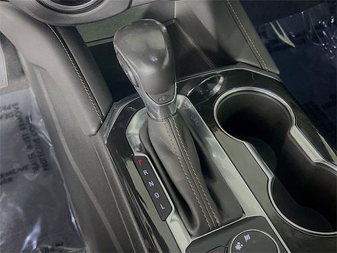 Used 2020 Chevrolet Blazer Premier image 23