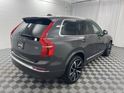 Used 2024 Volvo XC90 B6 Plus image 5