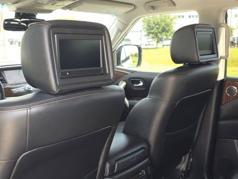 Used 2017 Nissan Armada Platinum w/ Interior Lighting Package AWD/4WD image 14