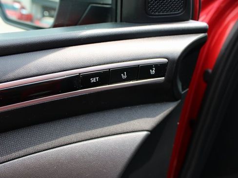 Used 2022 Hyundai Tucson Limited w/ Cargo Package image 11