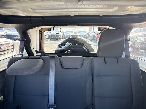 Used 2020 Jeep Wrangler Unlimited Willys image 23