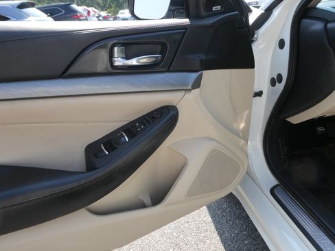 Used 2018 Nissan Maxima 3.5 SL FWD image 16