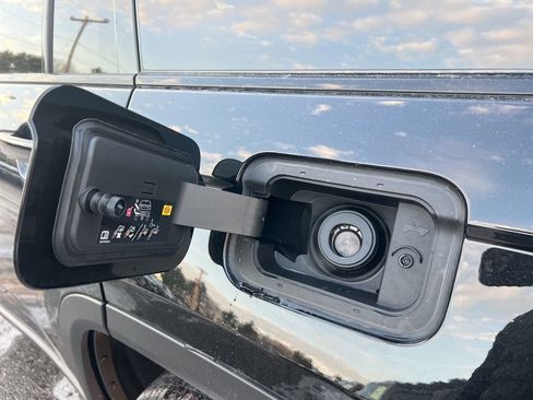 New 2025 Jeep Grand Cherokee Laredo X image 6