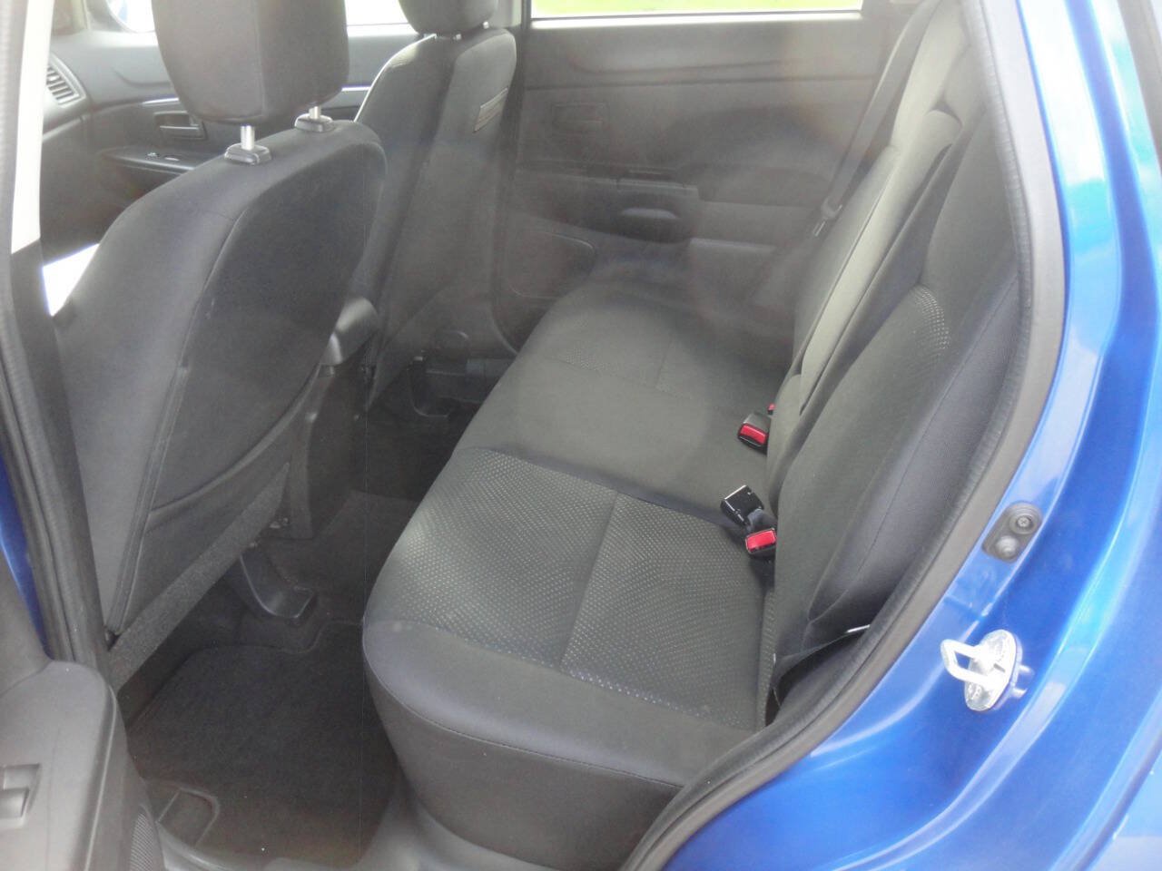 Used 2015 Mitsubishi Outlander Sport ES AWD/4WD image 19