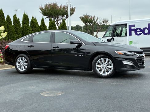 Used 2024 Chevrolet Malibu LT FWD image 3