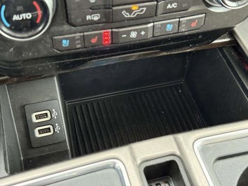 Used 2019 Ford F150 Limited w/ Trailer Tow Package image 33