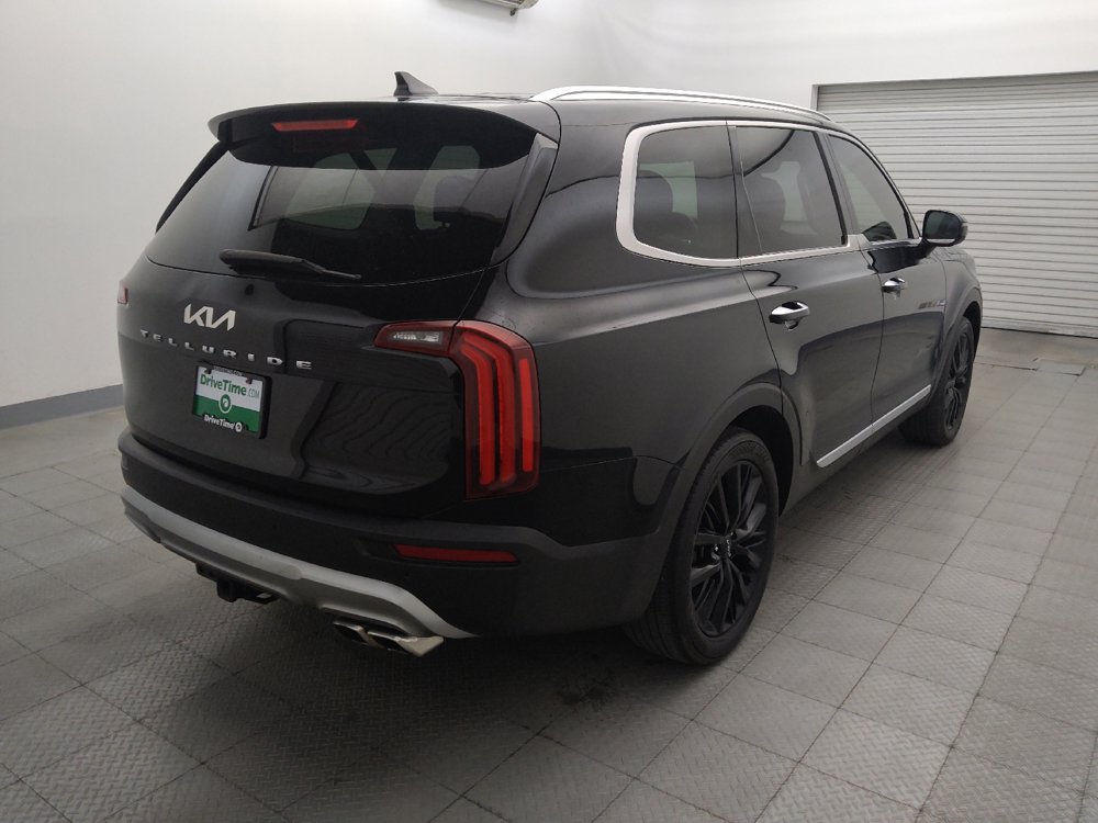 Used 2022 Kia Telluride SX w/ Towing Package FWD image 9