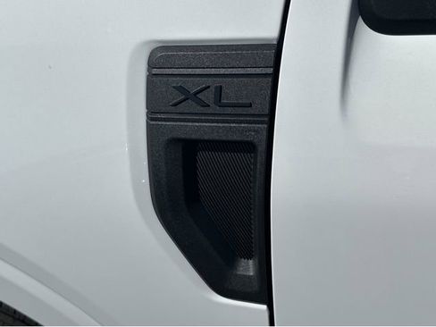 New 2026 Ford Maverick XL FWD image 16