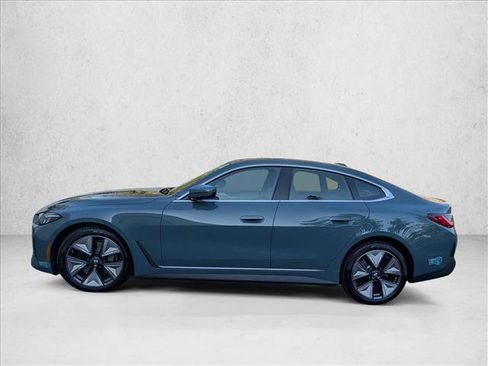 Certified 2025 BMW i4 eDrive40 w/ M Sport Package image 9