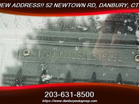 Used 2013 Jeep Wrangler Sport AWD/4WD image 18