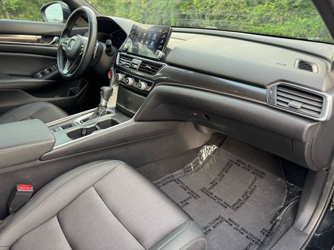 Used 2019 Honda Accord Sport image 23