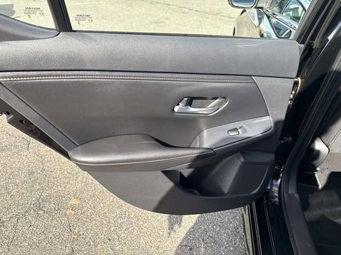 Used 2022 Nissan Sentra SR w/ Electronics Package image 16