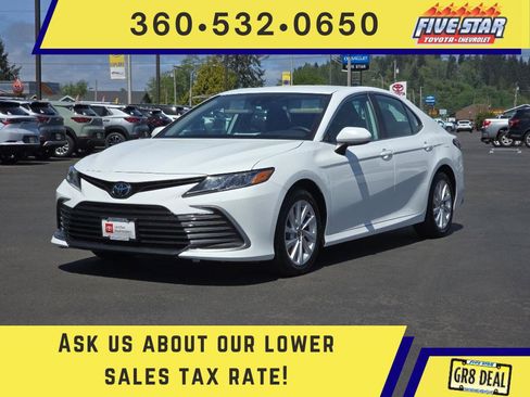 Certified 2024 Toyota Camry LE FWD image 1