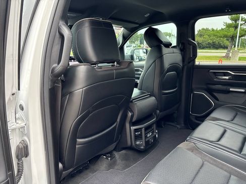 Used 2023 RAM 1500 Laramie AWD/4WD image 43