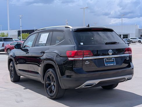 Used 2018 Volkswagen Atlas SE AWD/4WD image 3