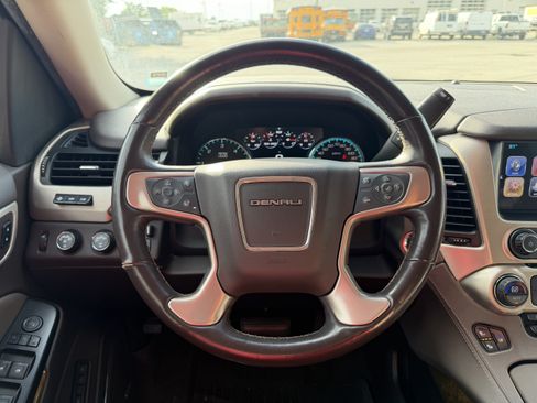 Used 2017 GMC Yukon XL Denali w/ Open Road Package AWD/4WD image 20
