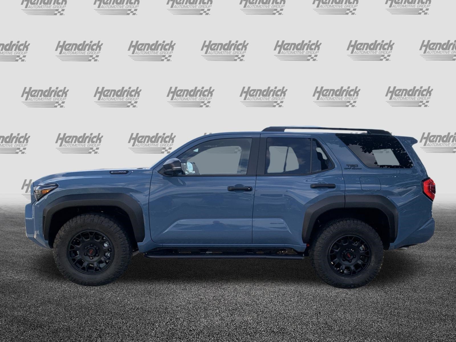 Used 2025 Toyota 4Runner TRD Off-Road Premium AWD/4WD image 7