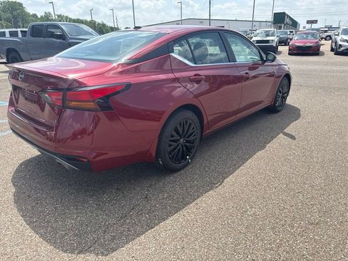 New 2026 Nissan Altima 2.5 SV w/ SV Special Edition Package FWD image 7