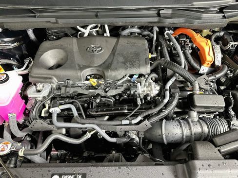 Used 2026 Toyota Sienna XLE AWD/4WD image 31