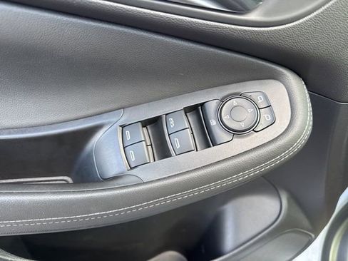 Used 2024 Buick Encore GX Preferred image 9