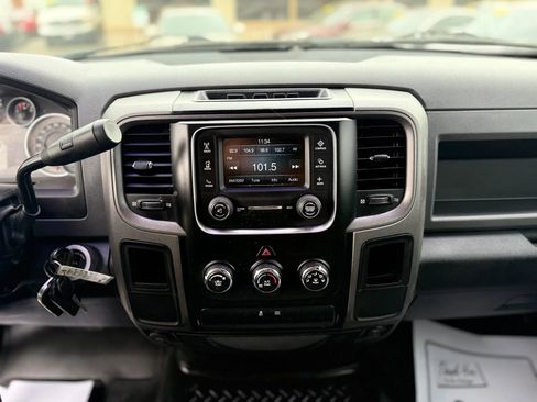 Used 2013 RAM 1500 Express image 21