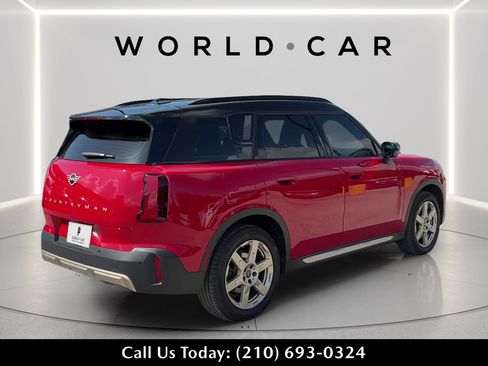 Used 2025 MINI Cooper Countryman S AWD/4WD image 3