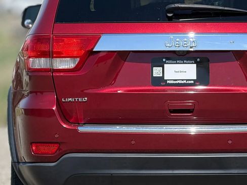 Used 2013 Jeep Grand Cherokee Limited image 13