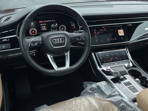 Used 2021 Audi Q7 2.0T Premium w/ Convenience Package image 12