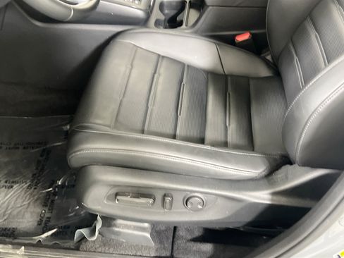 Used 2025 Honda CR-V EX-L image 18