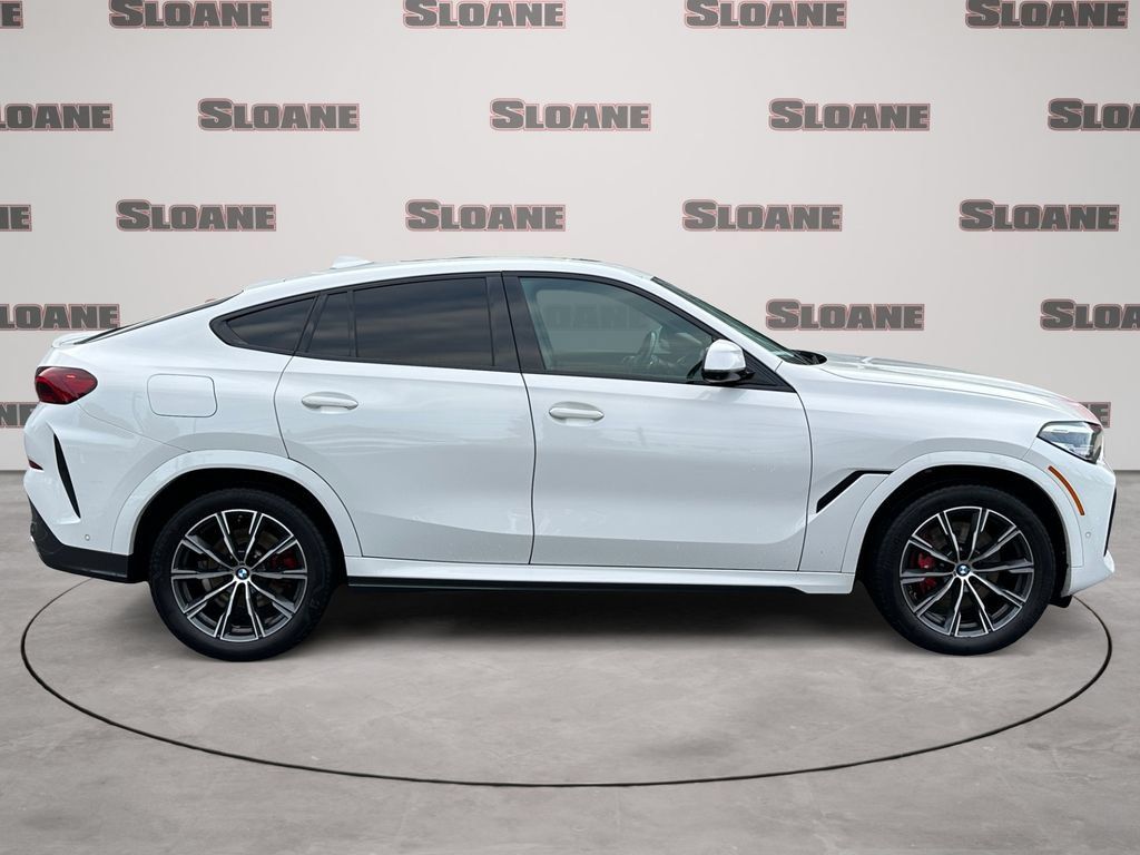 Used 2023 BMW X6 xDrive40i w/ M Sport Package AWD/4WD image 6