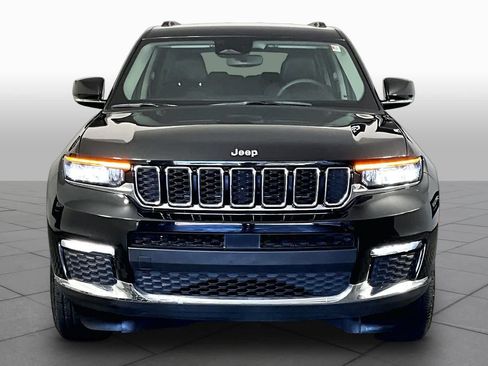 Used 2023 Jeep Grand Cherokee L Limited RWD image 4