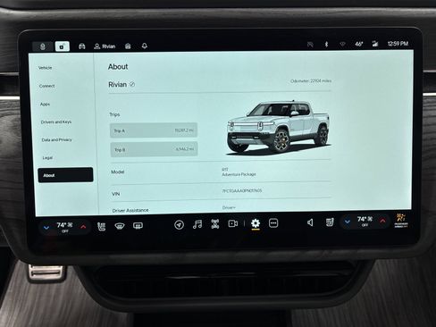 Used 2023 Rivian R1T Adventure image 27