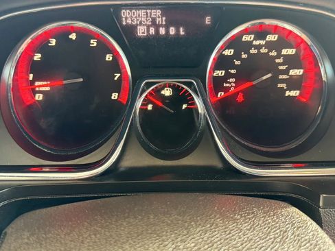 Used 2017 GMC Acadia Limited SLT image 14